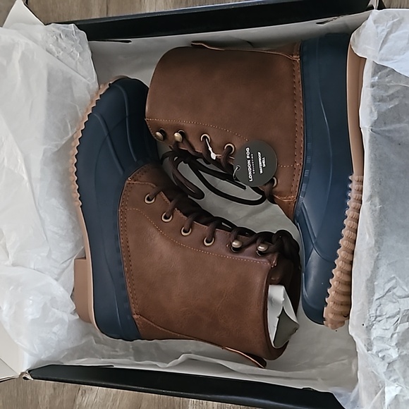 LONDON FOG WYNTER DUCK BOOTS 6 - Picture 9 of 11
